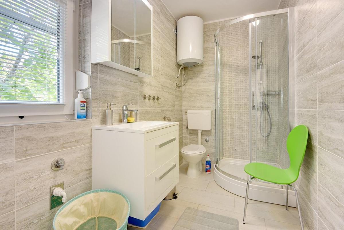 Apartment Zajec Премантура Екстер'єр фото