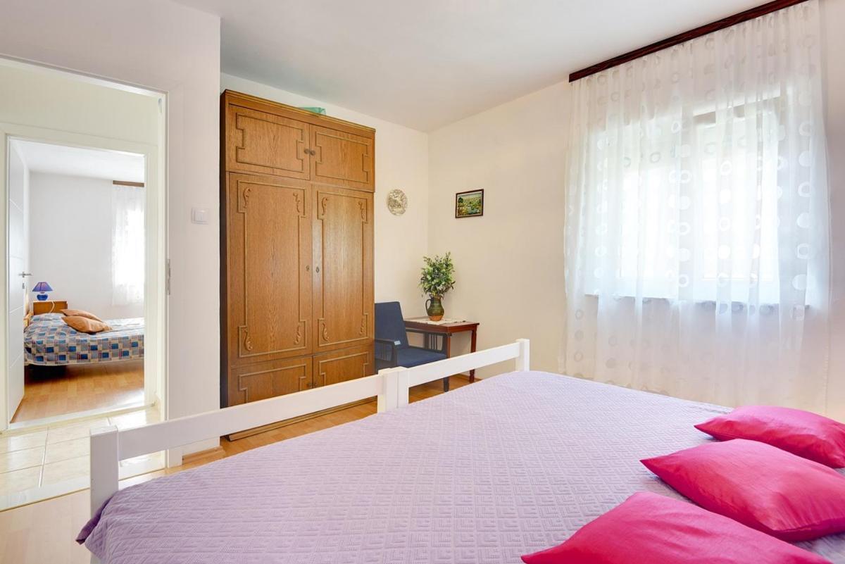 Apartment Zajec Премантура Екстер'єр фото